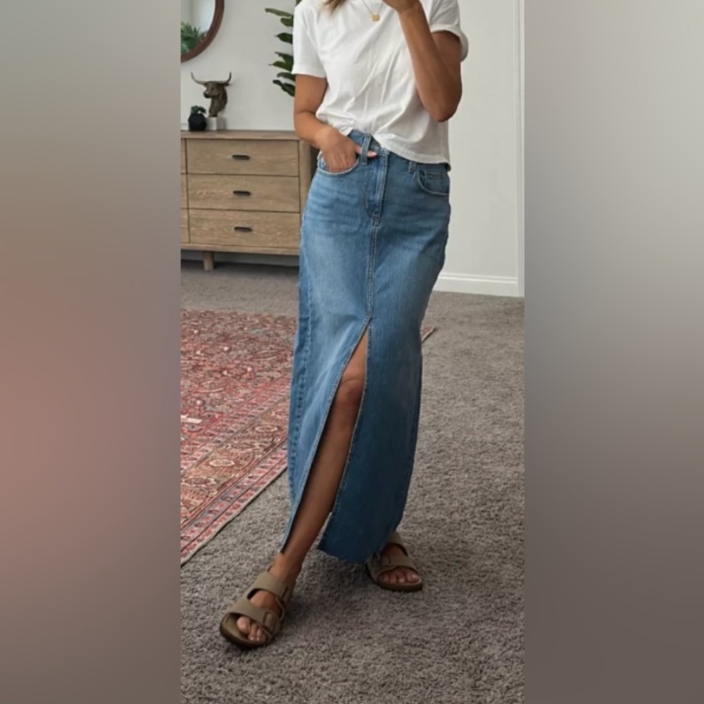 Universal Threads Denim Maxi Skirt